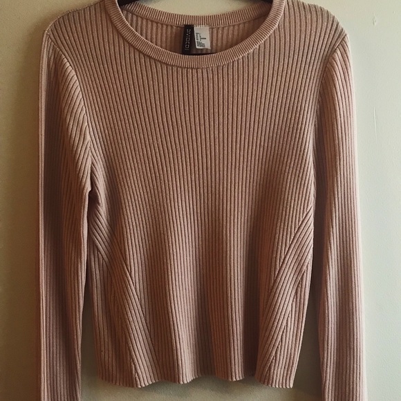 H&M sweater - Picture 2 of 2